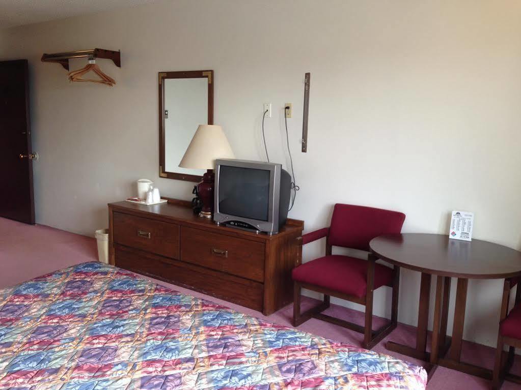 Americas Best Value Inn Laramie Eksteriør bilde
